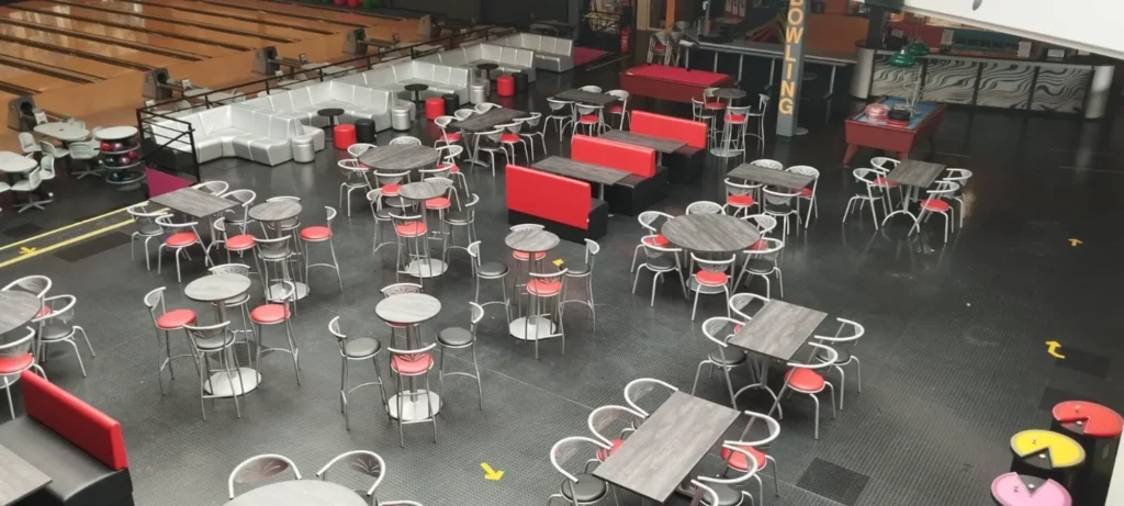fournisseur mobilier CHR dans la Vienne et ses environs
