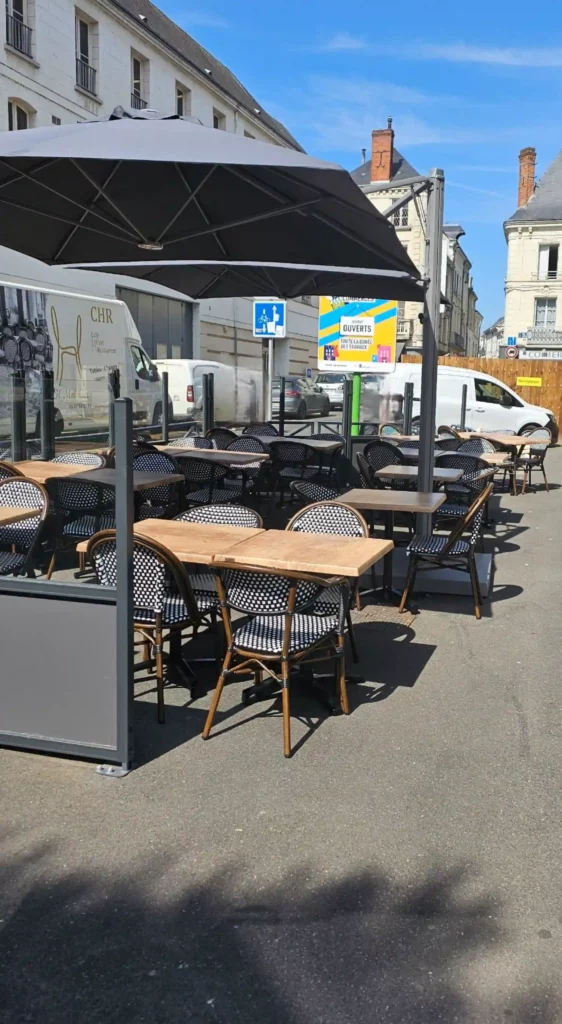 mobilier pour CHR 87